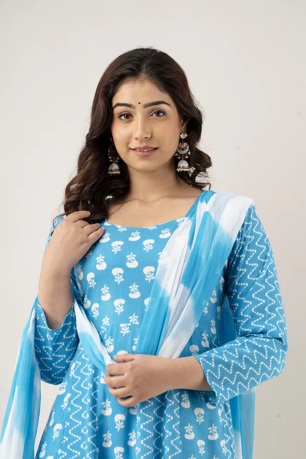Women_Cotton_And_Rayon_Printed_Anarkali_Kurta_And_Dupatta_Set